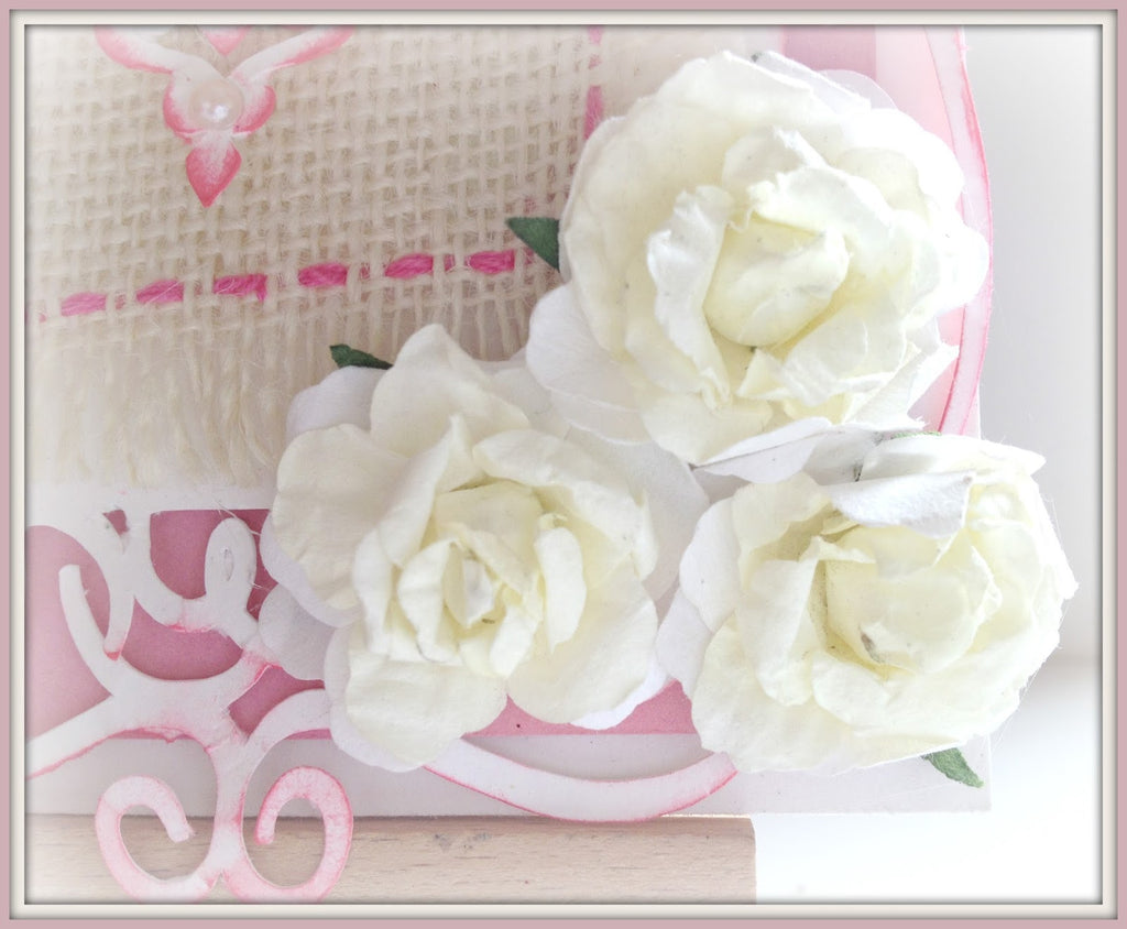 Make a Statement with a Shabby Chic Roses Theme